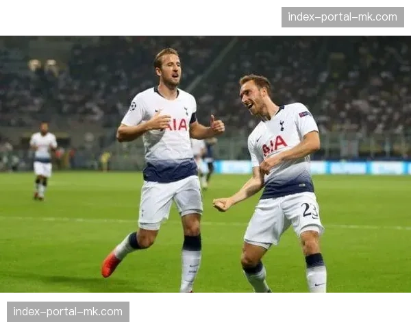 镜报：切尔西已与科尔威尔就长期续约展开初步谈判